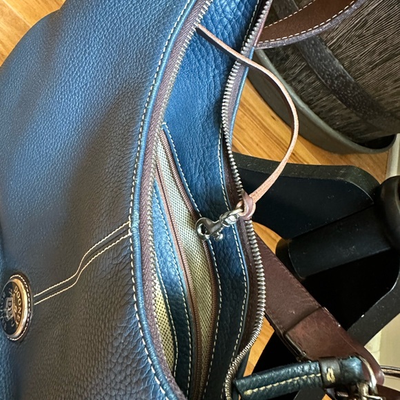 Vintage Dooney & Bourke Navy and Tan  Leather Hobo Bag - Picture 10 of 16